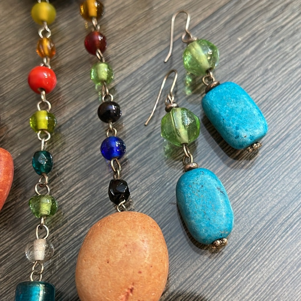 Multi Colored Glass and Dyed Stone Beaded Necklace and Earring Set - Picture 2 of 15
